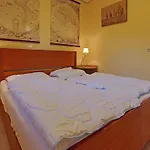 Seegang Mit Eingezaeuntem Grundstueck By Interhome شقة Flessenow