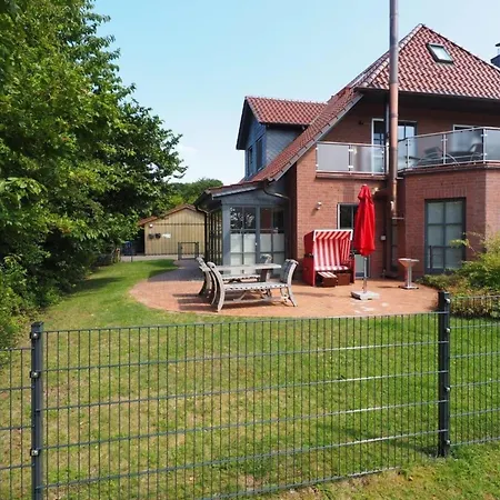 Apartamento Seegang Mit Eingezaeuntem Grundstueck By Interhome