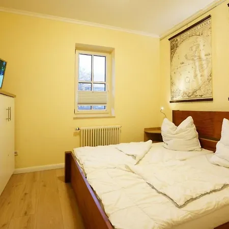 Seegang Mit Eingezaeuntem Grundstueck By Interhome Flessenow